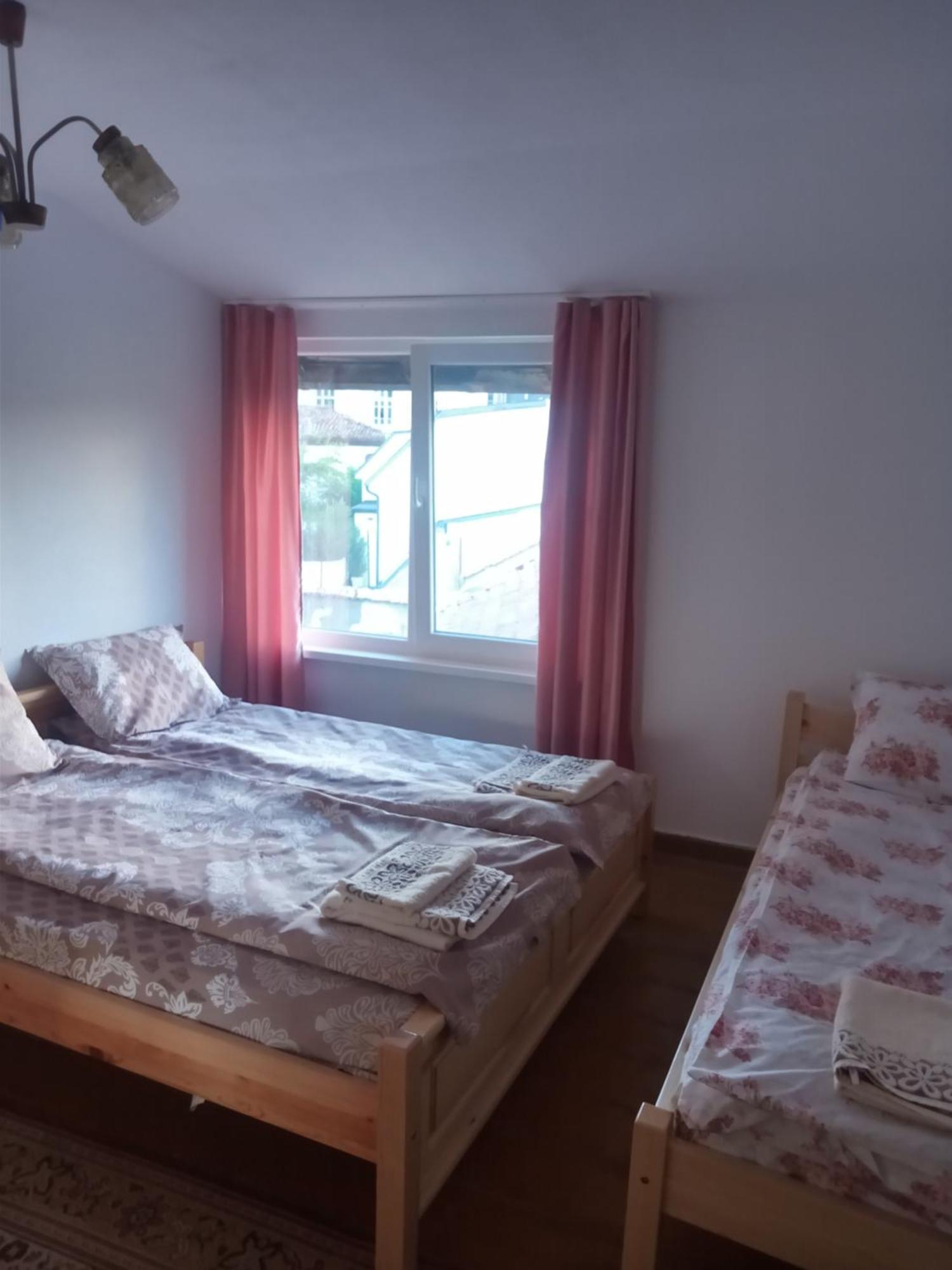 Mercury Guest House Veliko Tarnovo Quarto foto