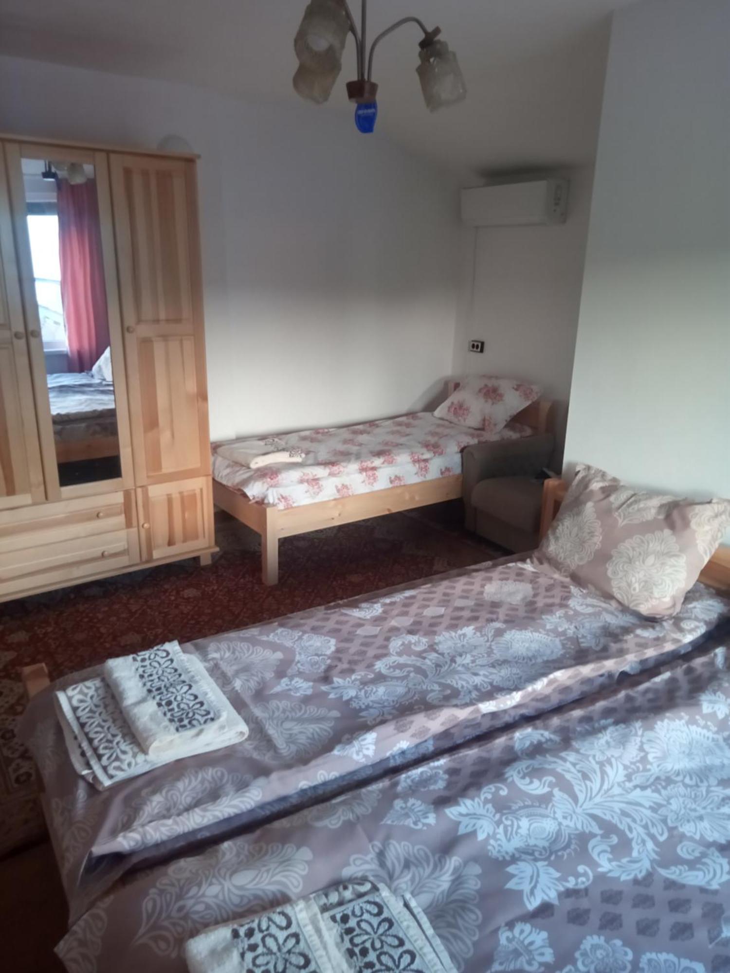 Mercury Guest House Veliko Tarnovo Quarto foto