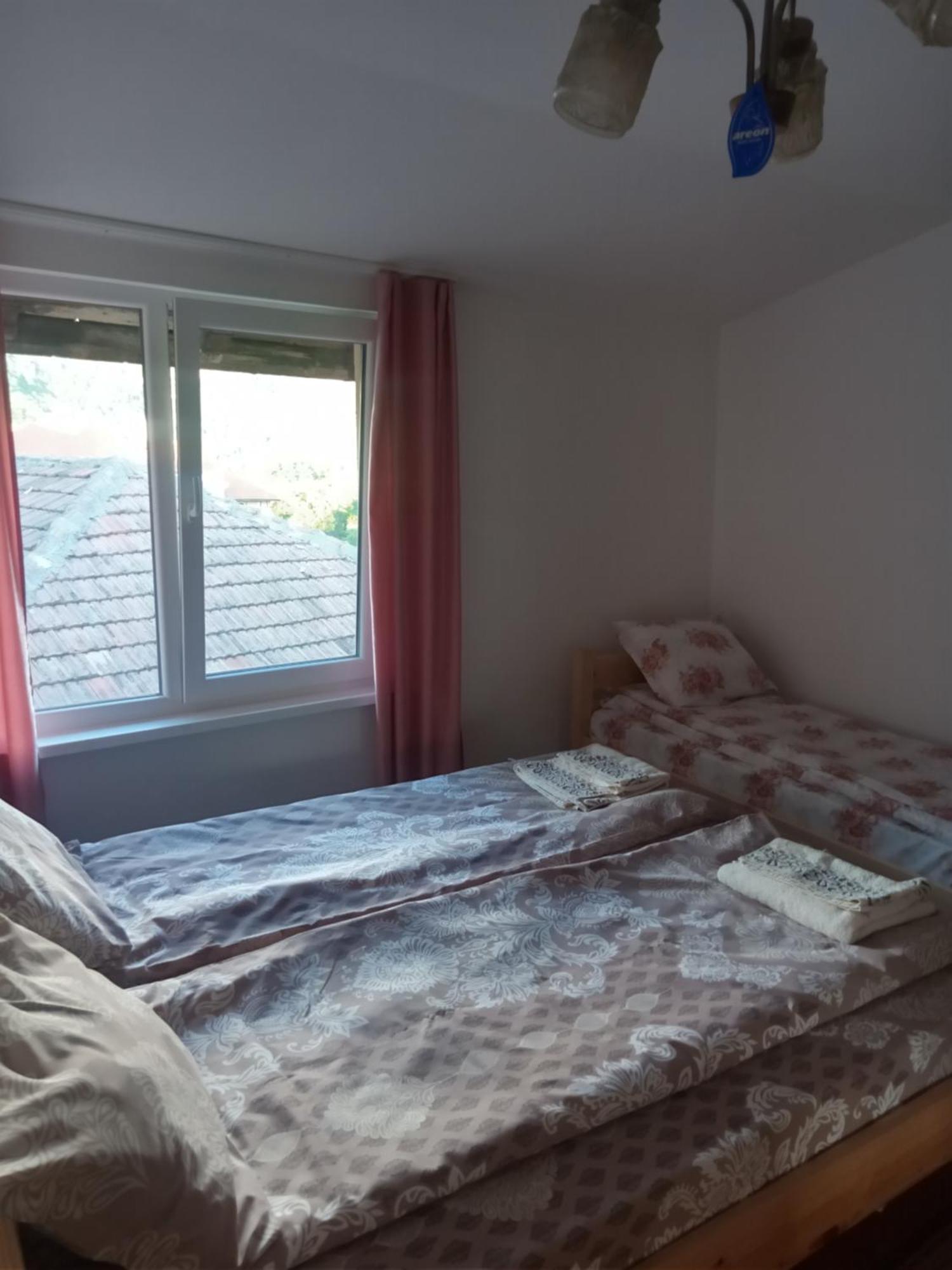 Mercury Guest House Veliko Tarnovo Quarto foto